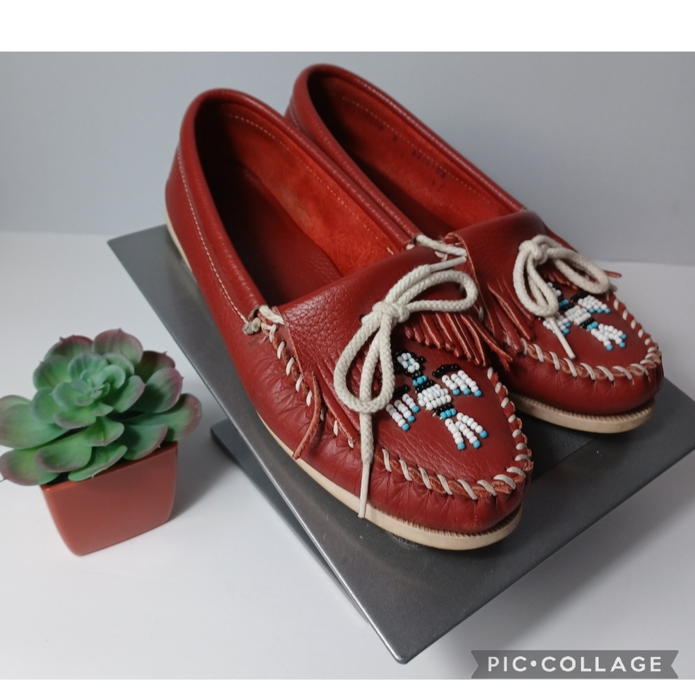 Minnetonka Red Leather Moccasin Loafers Sz 8
